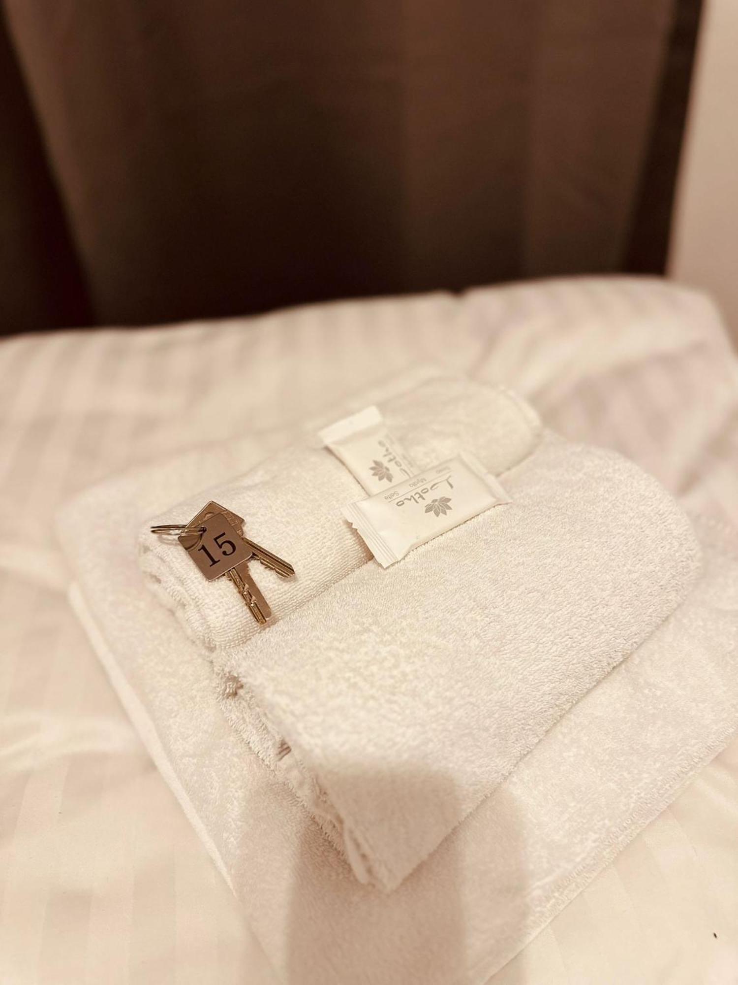 Hotel Bff Airport Messe Schlaf - Duesseldorf Ngoại thất bức ảnh